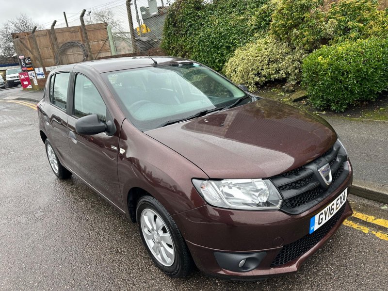 DACIA SANDERO