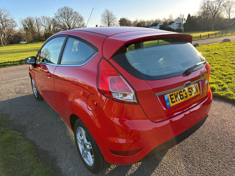 FORD FIESTA