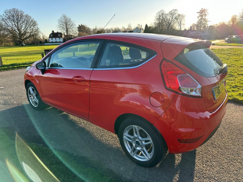 FORD FIESTA