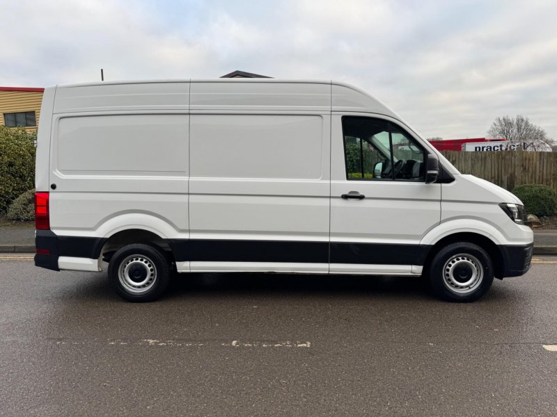 VOLKSWAGEN CRAFTER
