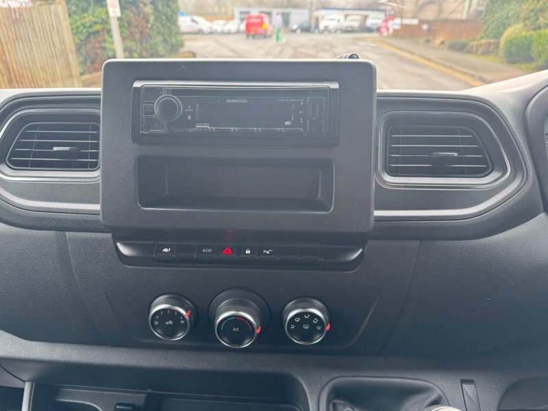VAUXHALL MOVANO