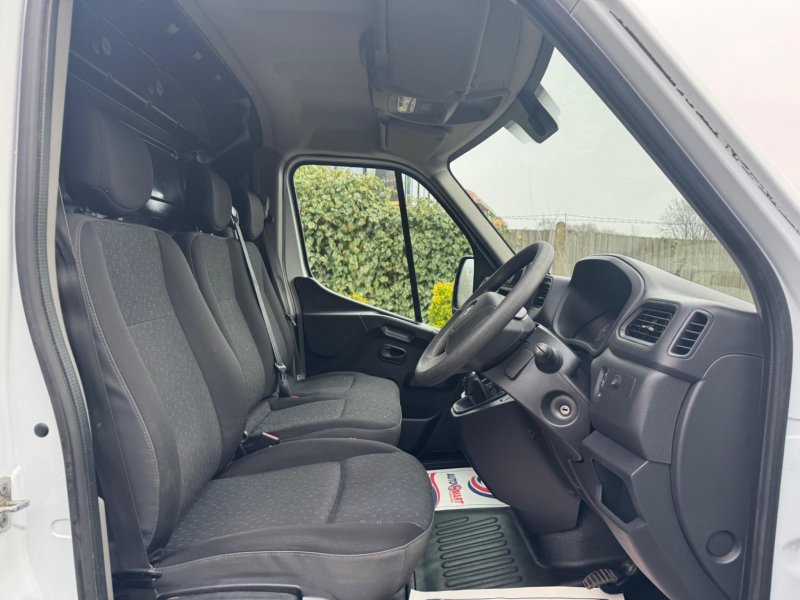 VAUXHALL MOVANO
