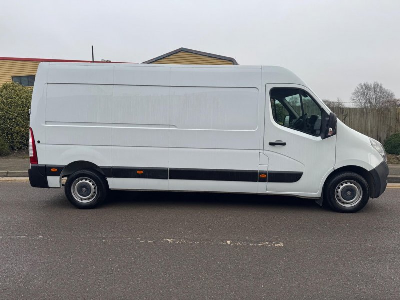 VAUXHALL MOVANO