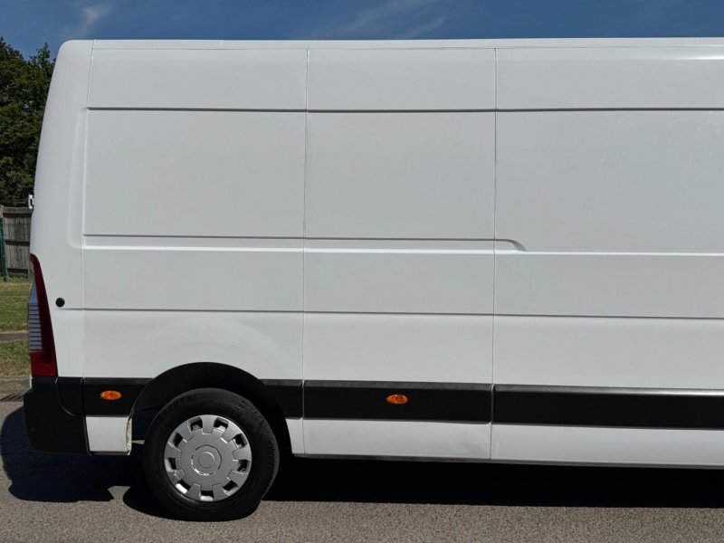 VAUXHALL MOVANO
