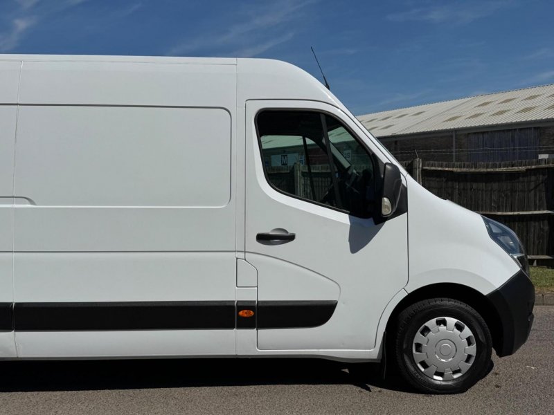 VAUXHALL MOVANO