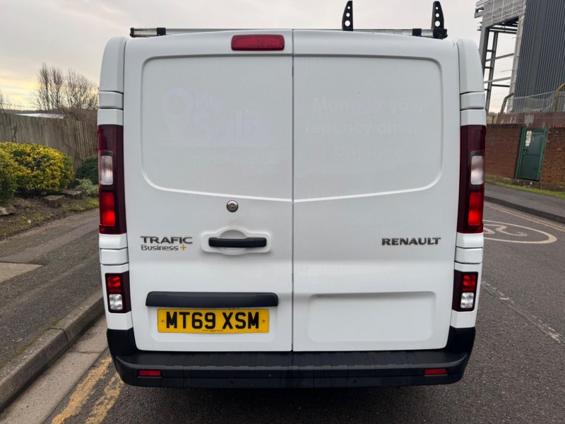 RENAULT TRAFIC