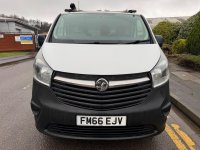 VAUXHALL VIVARO