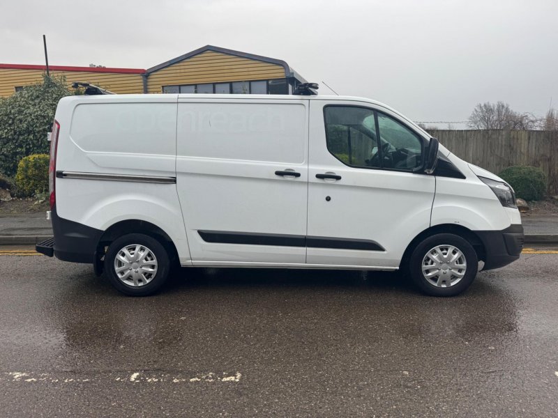FORD TRANSIT CUSTOM