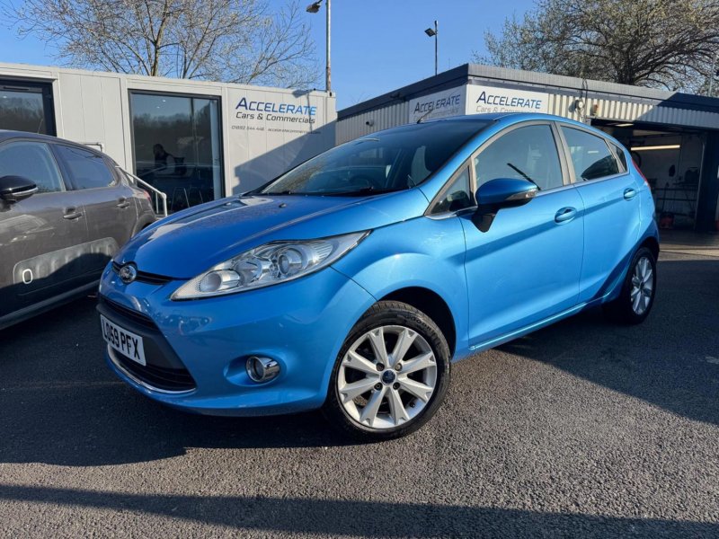 FORD FIESTA