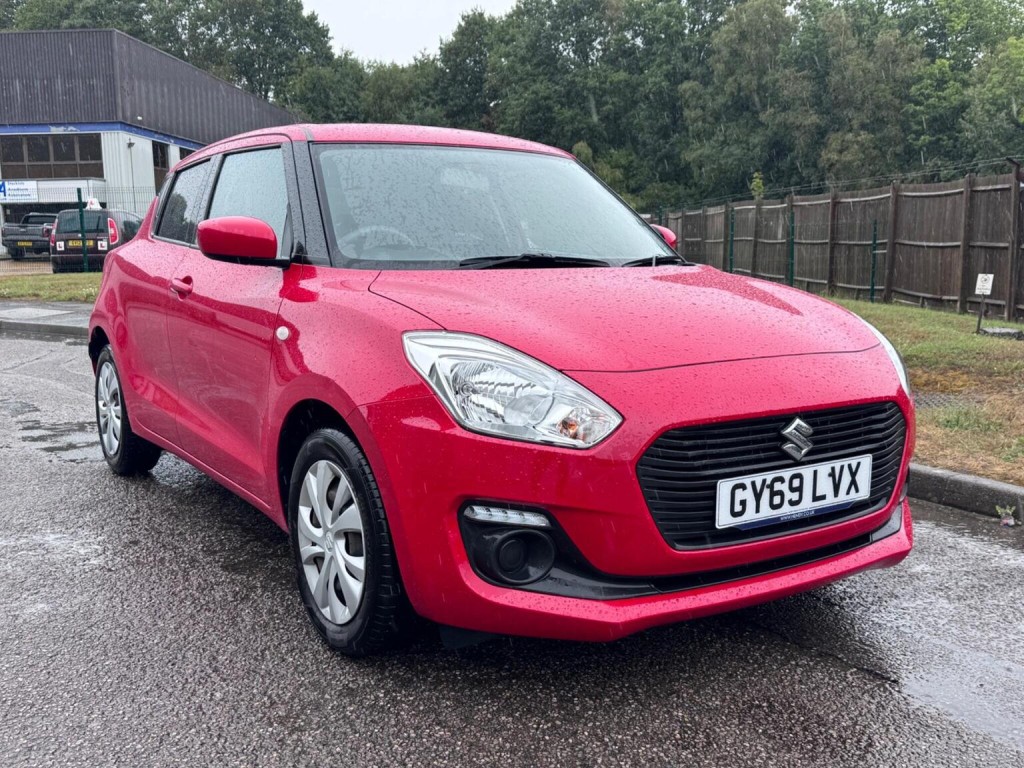 2019 Suzuki SWIFT